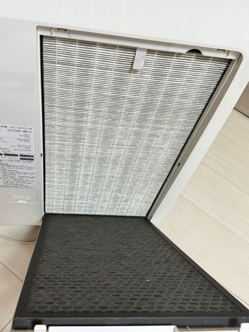 【激安・16年製】SHARP KC-GD70-W 1台3役の除加湿空気清浄機