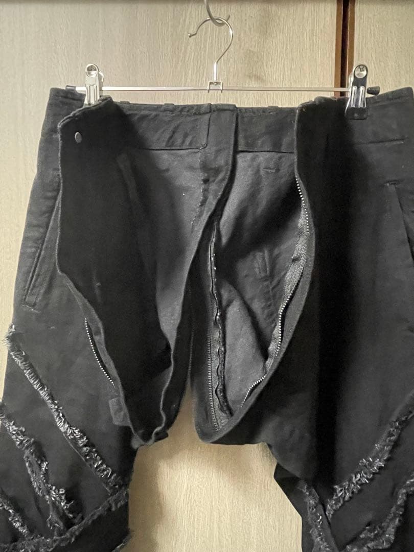 【桜井和寿着用】キリュウキリュウサルエルパンツ