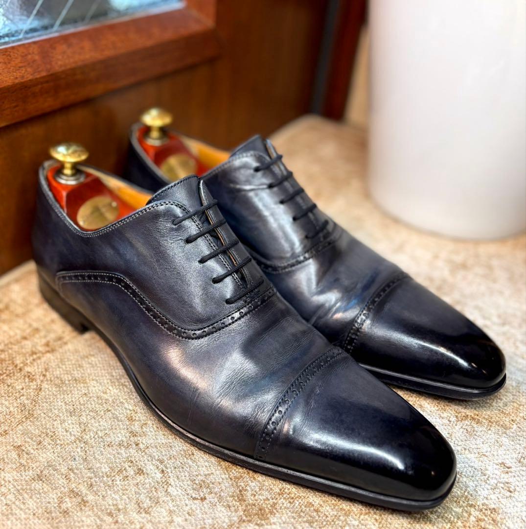 美品MAGNANNI マグナーニEU41(26) ストレートチップ鏡面磨