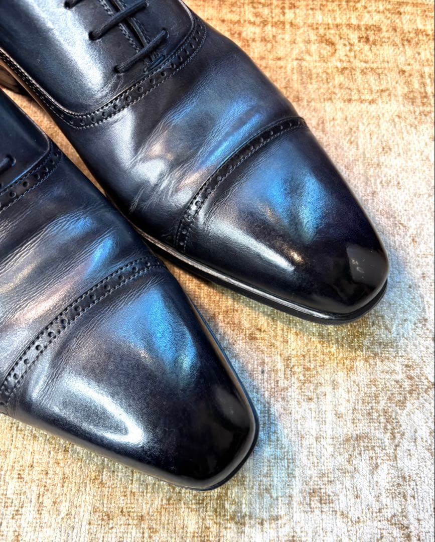 美品MAGNANNI マグナーニEU41(26) ストレートチップ鏡面磨