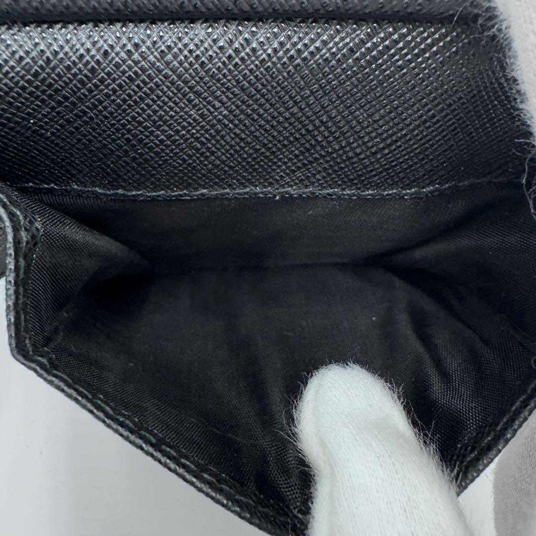 【美品】PRADA プラダ サフィアーノ 二つ折り財布 2M0738 ブラック