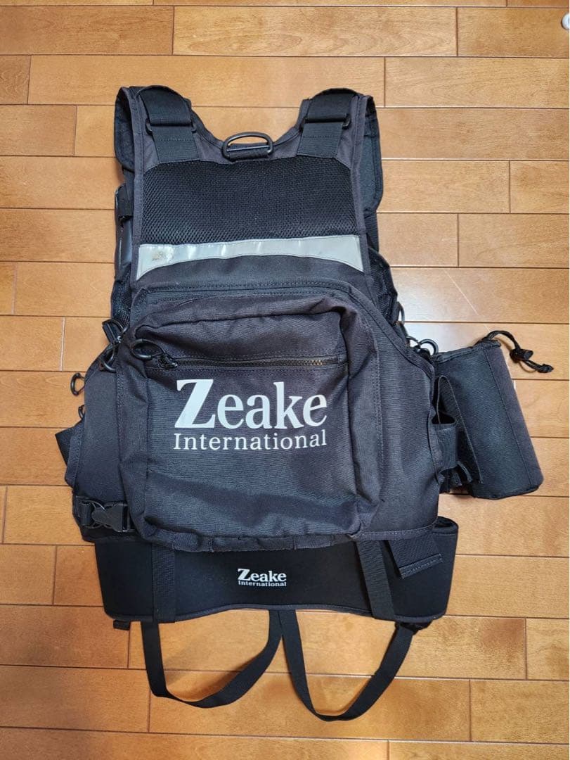 Zeake ゲームベスト　ブラック