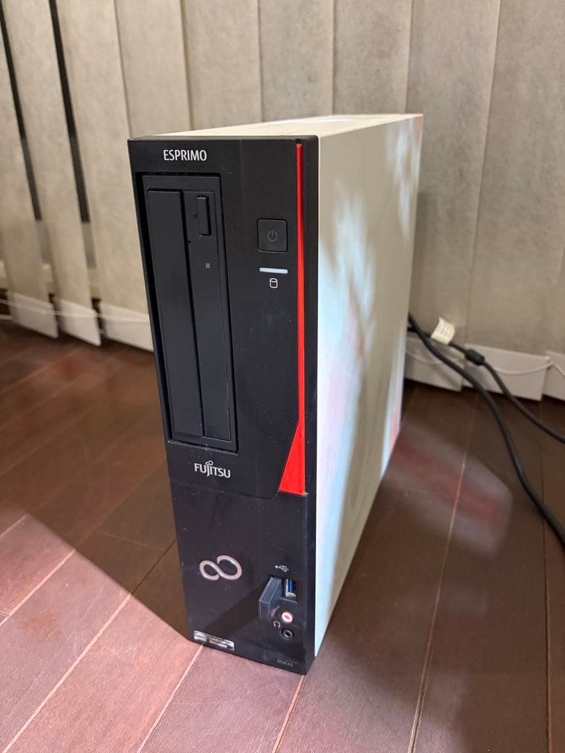 富士通 デスクトップPC ＋ 22型モニターセット