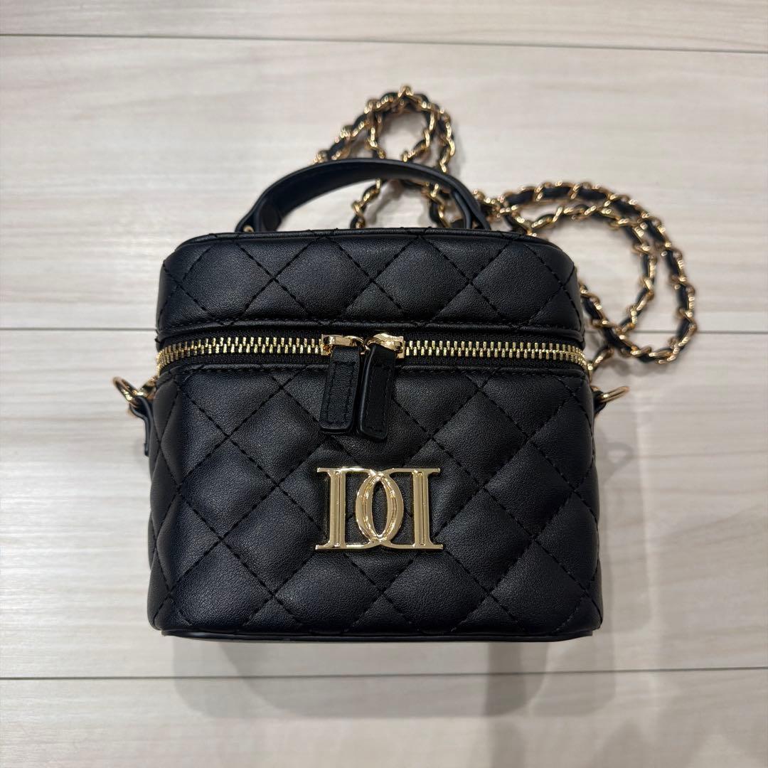 【ほす】ダーリッチ キルティングスクエアミニバッグ ブラック Darich