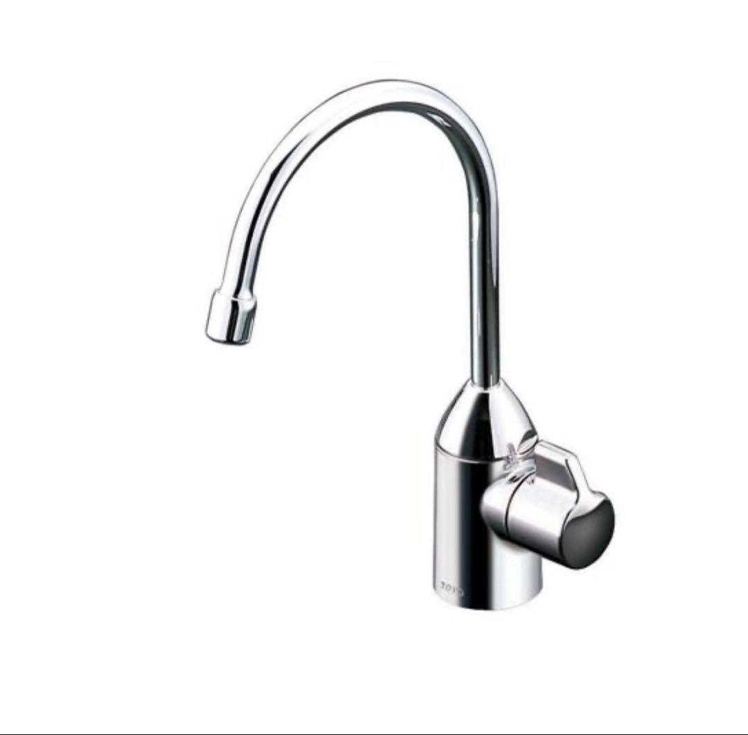 パン　新品　TOTO 浄水器+水栓　TK302B2 TK301AS