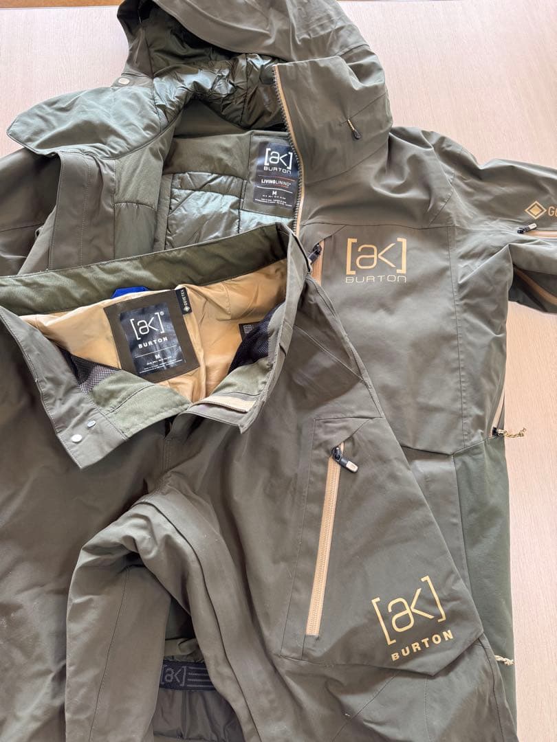 BURTON [ak] スキーウェア オリーブグリーン上下