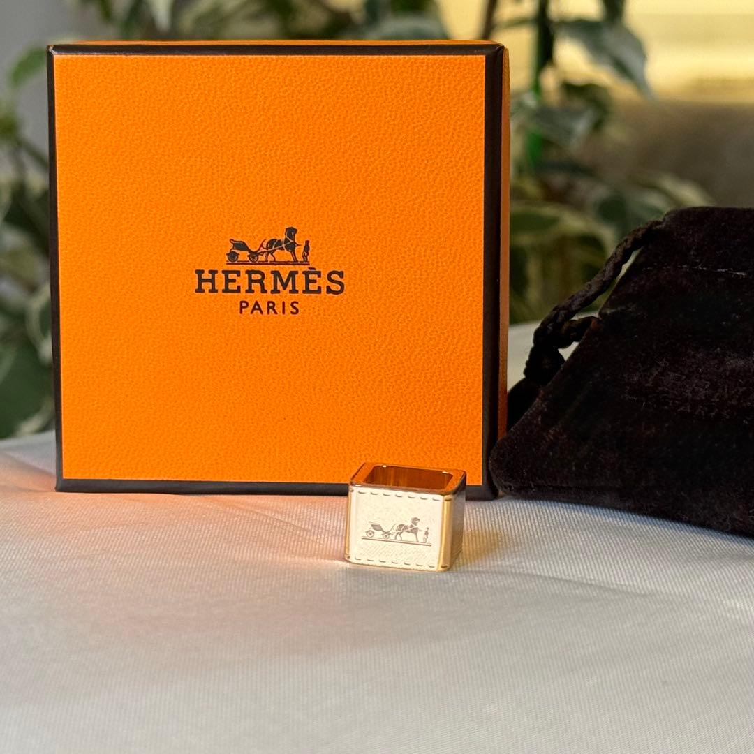 HERMES エルメス ミニ ボルデュック スカーフリング スクエア型 ゴールド