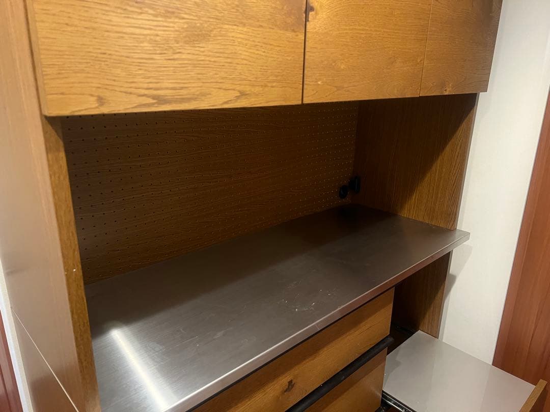 【配送料込】クラッシュゲート 関家具　食器棚　キッチンボード カップボード