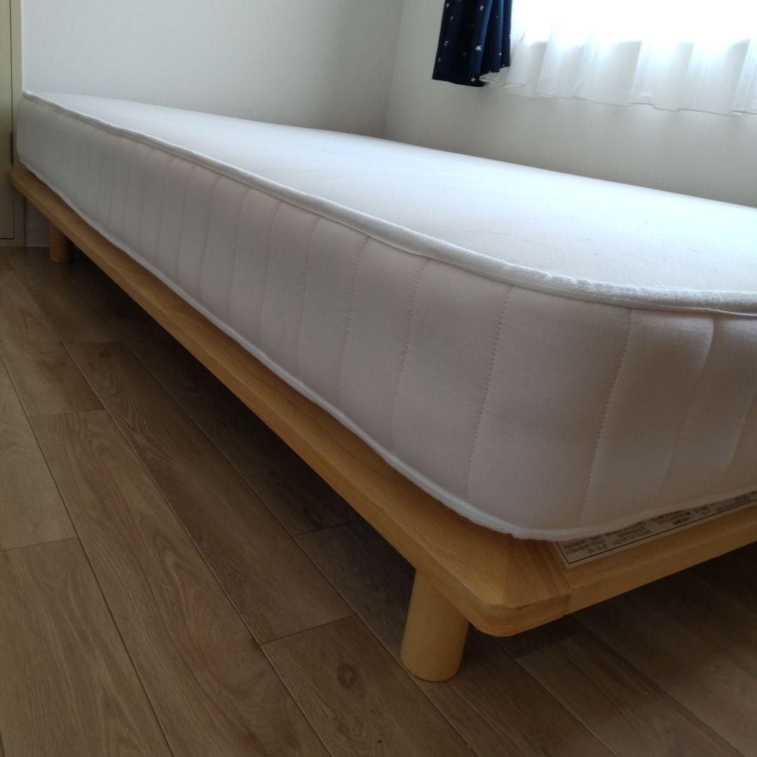 美品 無印良品 セミダブルベッドフレーム とマットレス
