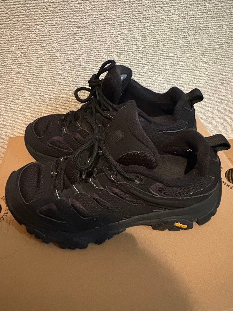 MERRELL モアブ3　22.5cm