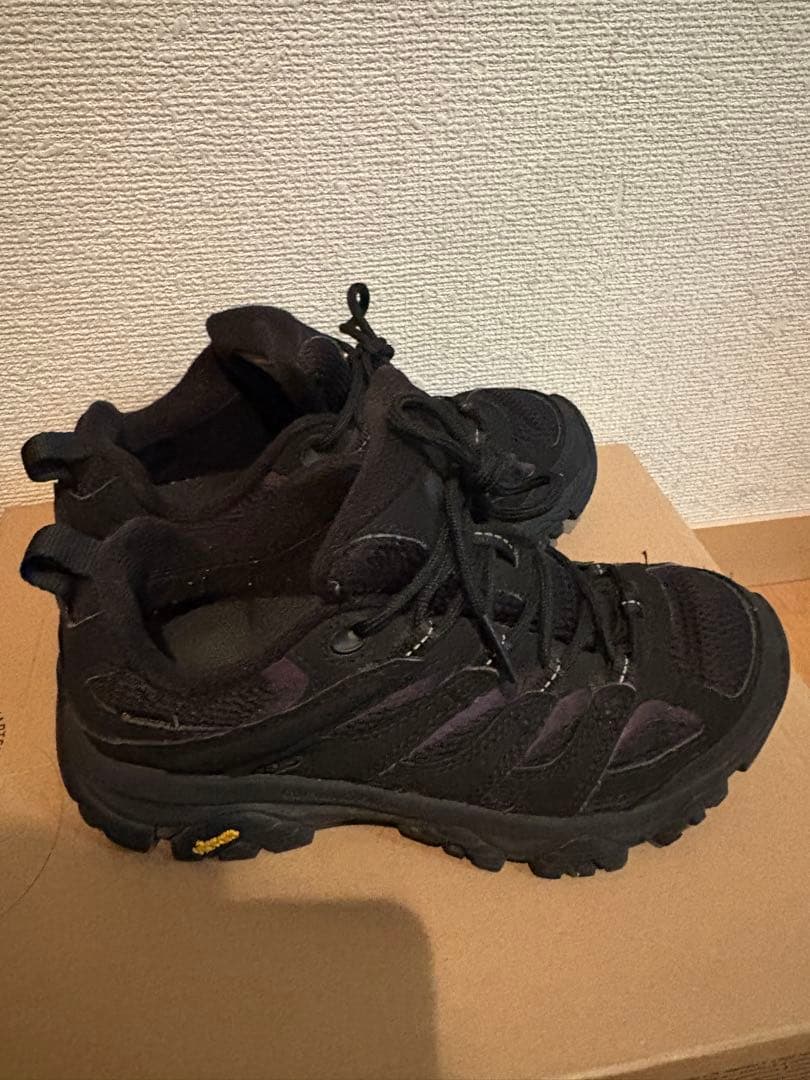 MERRELL モアブ3　22.5cm