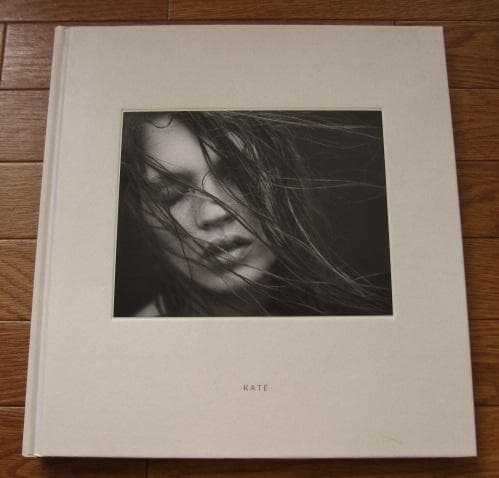 Kate　Mario Sorrenti