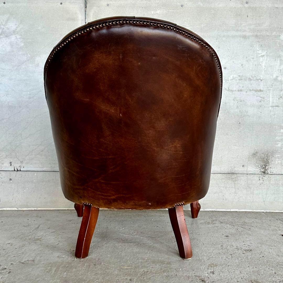 ★チェスターフィールド★総革 革張り ソファー　1人掛け　スプーンバックチェア