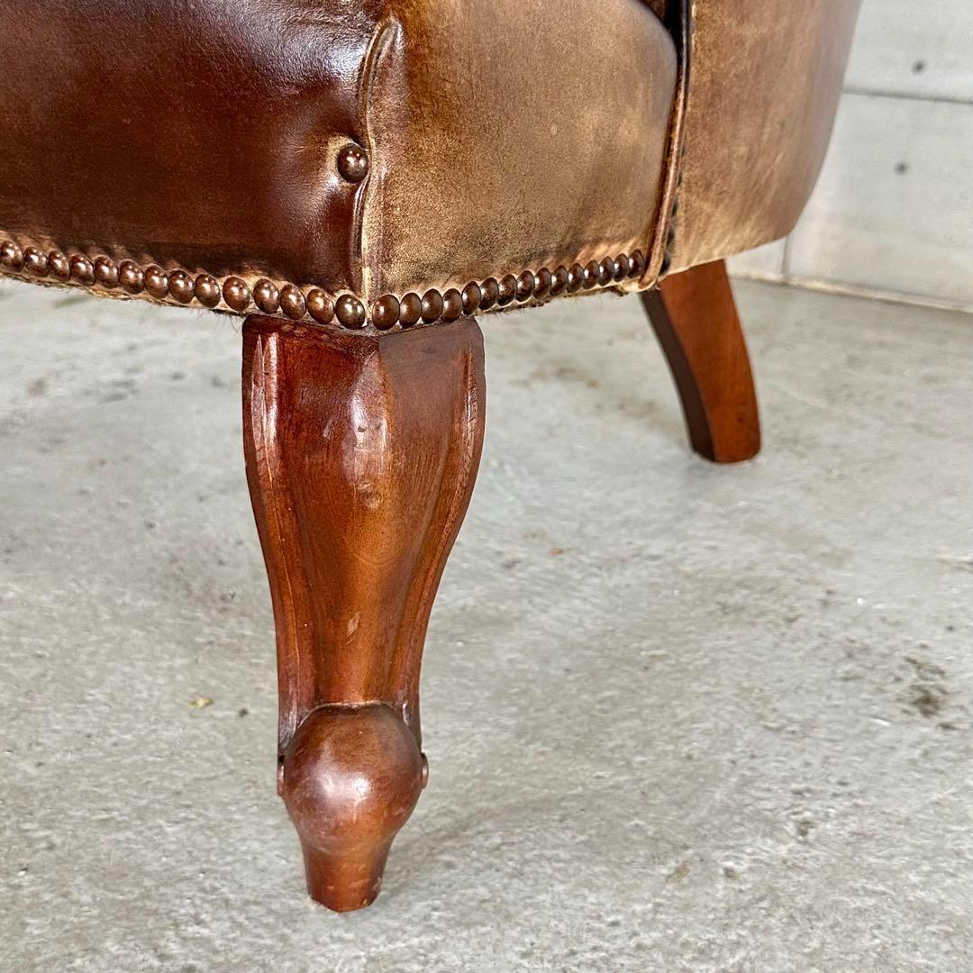 ★チェスターフィールド★総革 革張り ソファー　1人掛け　スプーンバックチェア