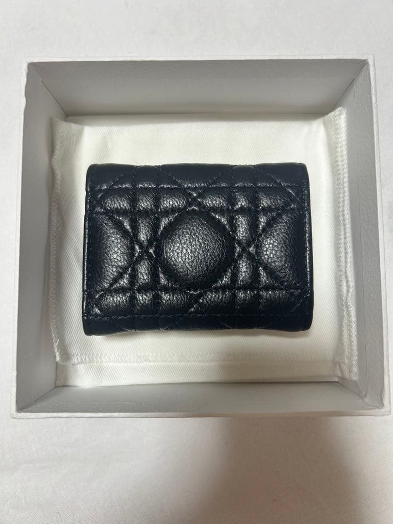 新品　Dior Caro Veronia ウォレット カナージュ カーフスキン