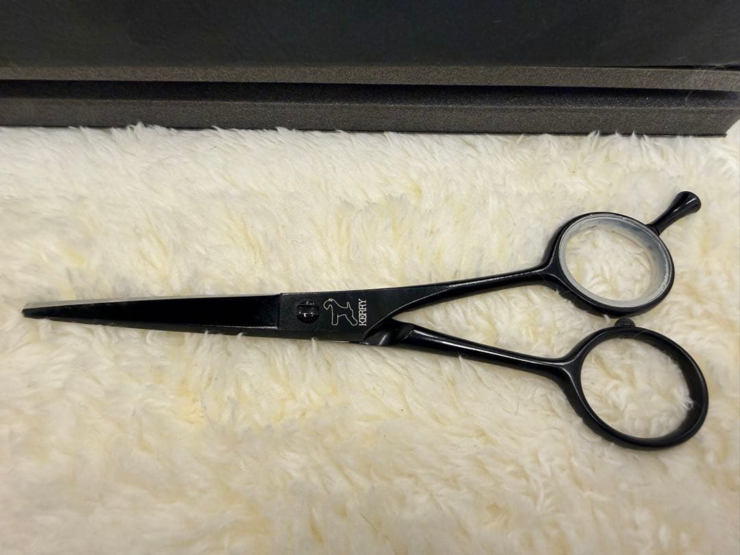 ほぼ新品 Kerry トリミングシザー ボブバサミ5.5インチ