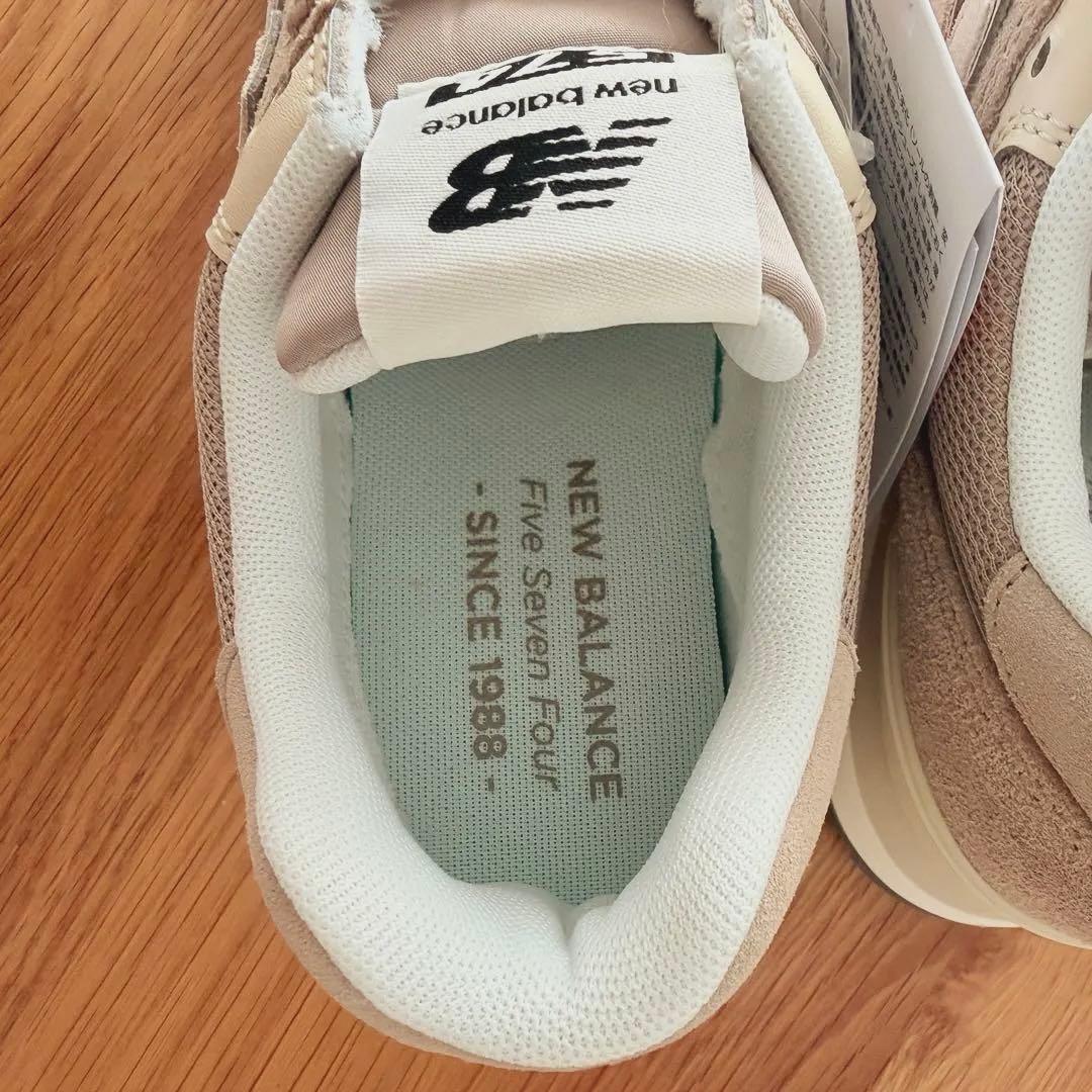 新品 ニューバランス U574 WO2 ベージュ 24.5cm スニーカー