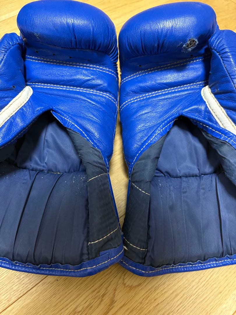 Winning ボクシンググローブ 12 oz 青