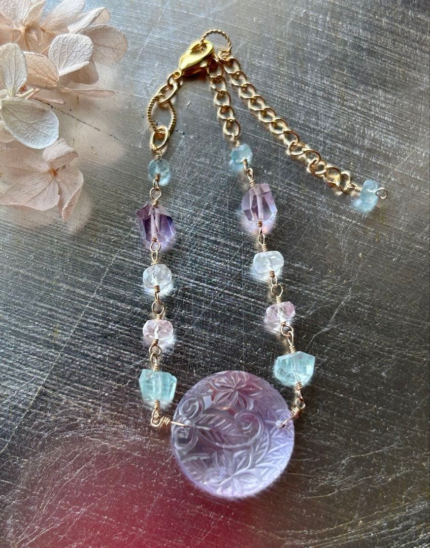 専用❣️ピンクアメジストプルメリアカービング＆アクアマリンとモルガナイトのブレス他