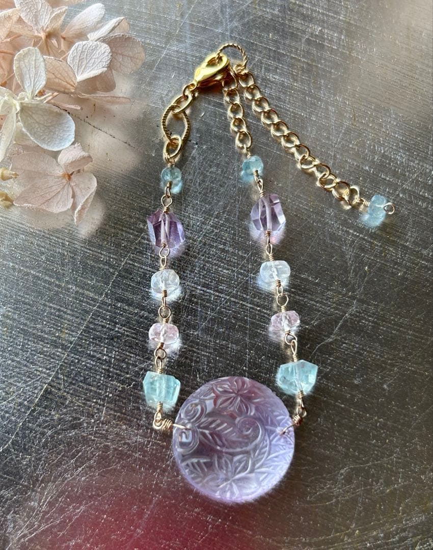 専用❣️ピンクアメジストプルメリアカービング＆アクアマリンとモルガナイトのブレス他