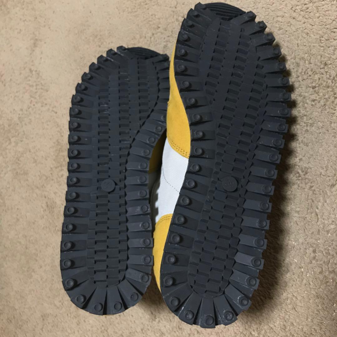 美品　NOVESTA ノベスタ スニーカー サイズ39
