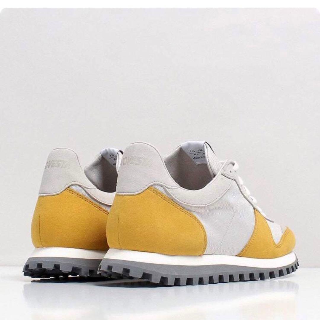 美品　NOVESTA ノベスタ スニーカー サイズ39