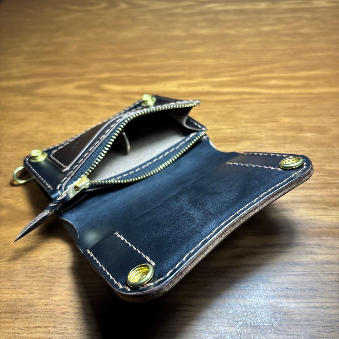 らららー　二つ折りミドルウォレット 糸ベージュ　刻印丸囲い