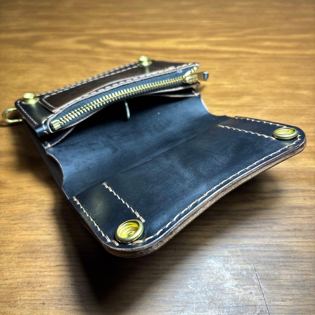 らららー　二つ折りミドルウォレット 糸ベージュ　刻印丸囲い