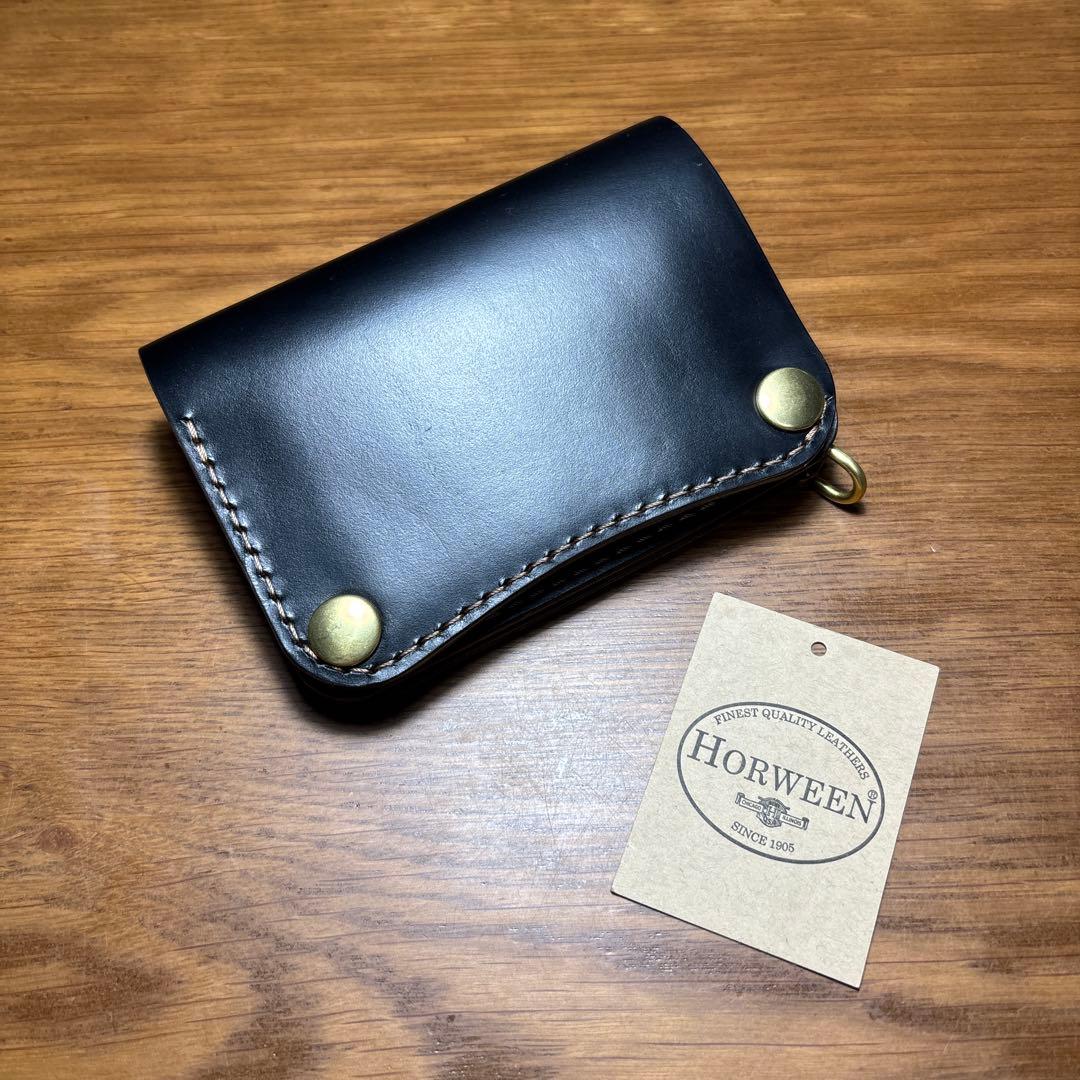 らららー　二つ折りミドルウォレット 糸ベージュ　刻印丸囲い