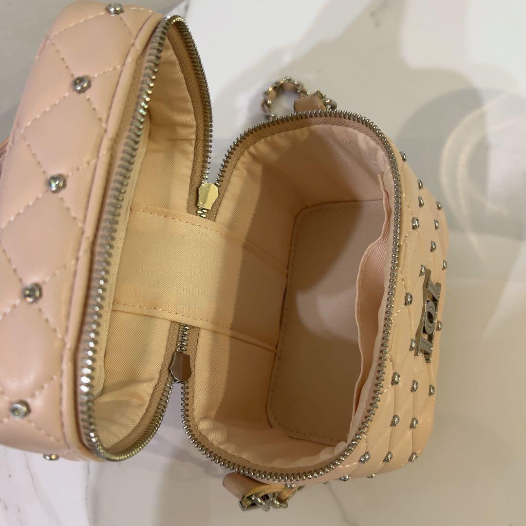 Darich ゴールドパーツキルティングスクエアミニバッグ