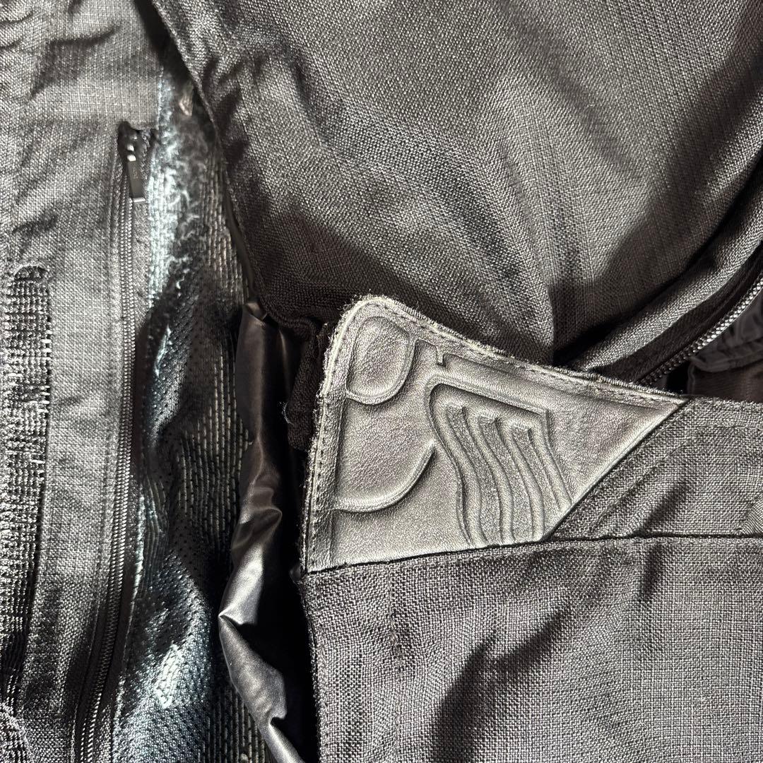 HYOD 秋冬用ジャケット　Mサイズ ブラック 純正ハンガー付き