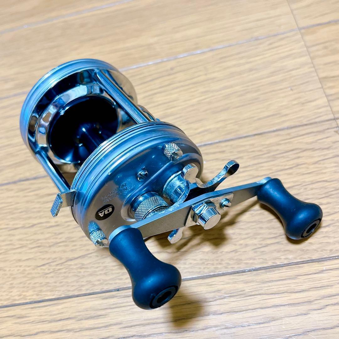 美品　超希少　ABU アブ　アンバサダー 6500C 010001