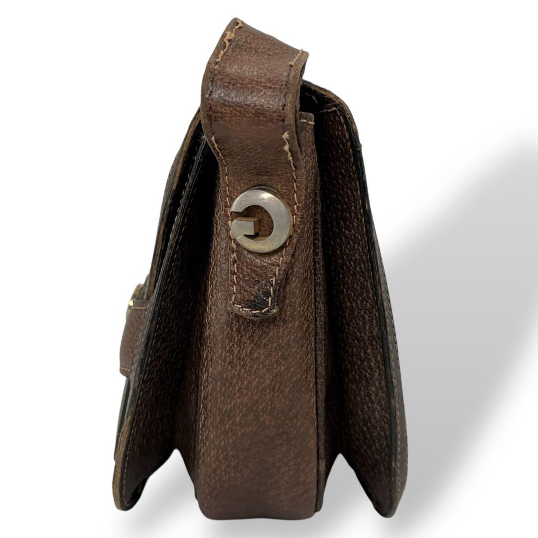 オールドグッチ　ショルダーバッグ　GGスプリーム　Gロゴ　ベージュ　PVCレザー