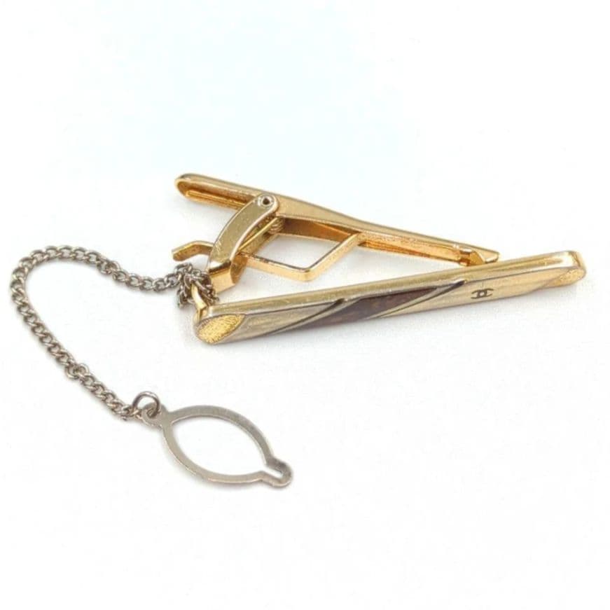 CHANEL　シャネル　ネクタイピン　ゴールド