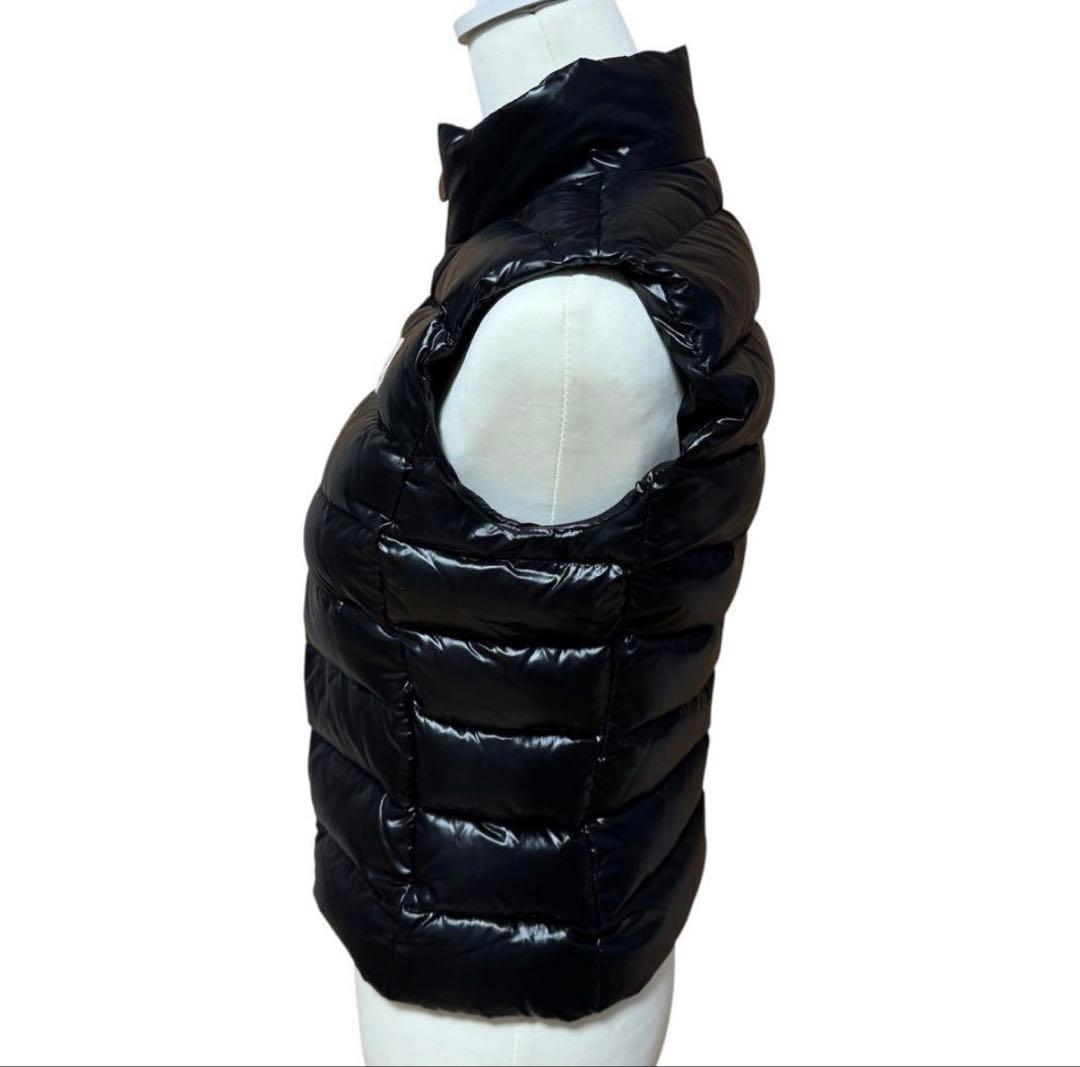 ✨美品✨モンクレール ダウンベスト GAHANA ロゴ ワッペン 黒 0サイズ