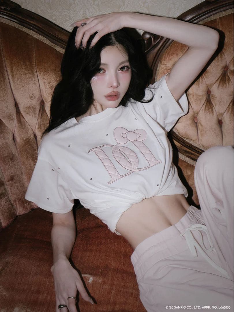 ダーリッチ Hello DarichキルティングアップリケビジューTシャツ 白