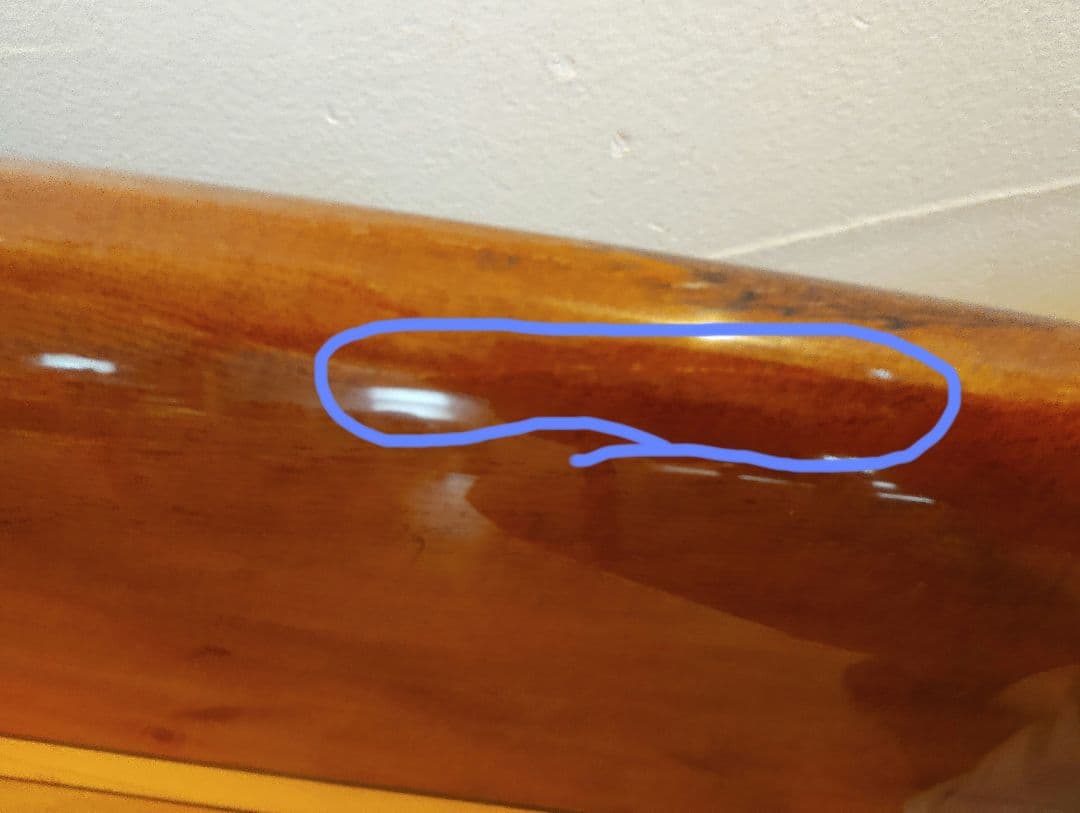 ショップやレストランをオシャレに！木目が綺麗なディスプレイ用サーフボード