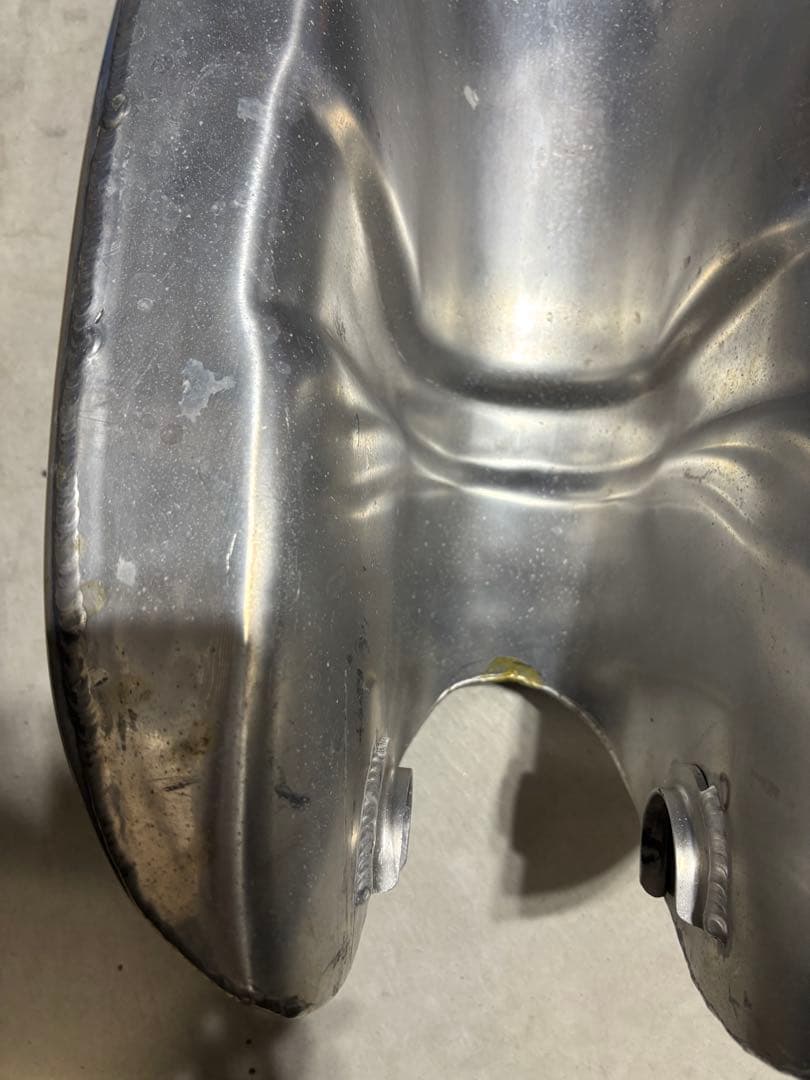 SR400 メタリックシルバータンク B級品