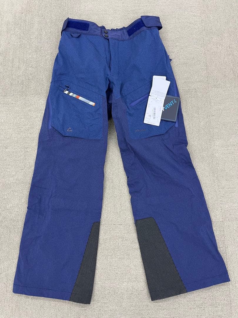 新品未使用　phenix スキーウエア　セット　上Lサイズ 下Mサイズ