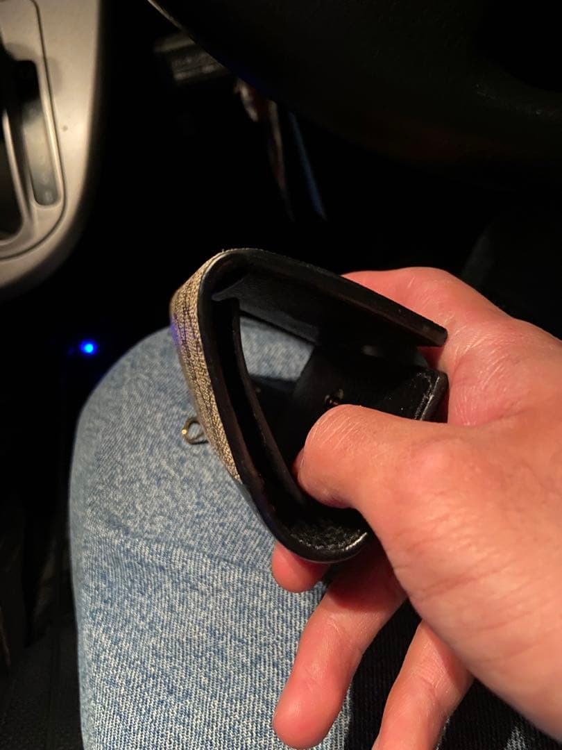 GUCCI GGロゴ キーケース ブラック/ベージュ