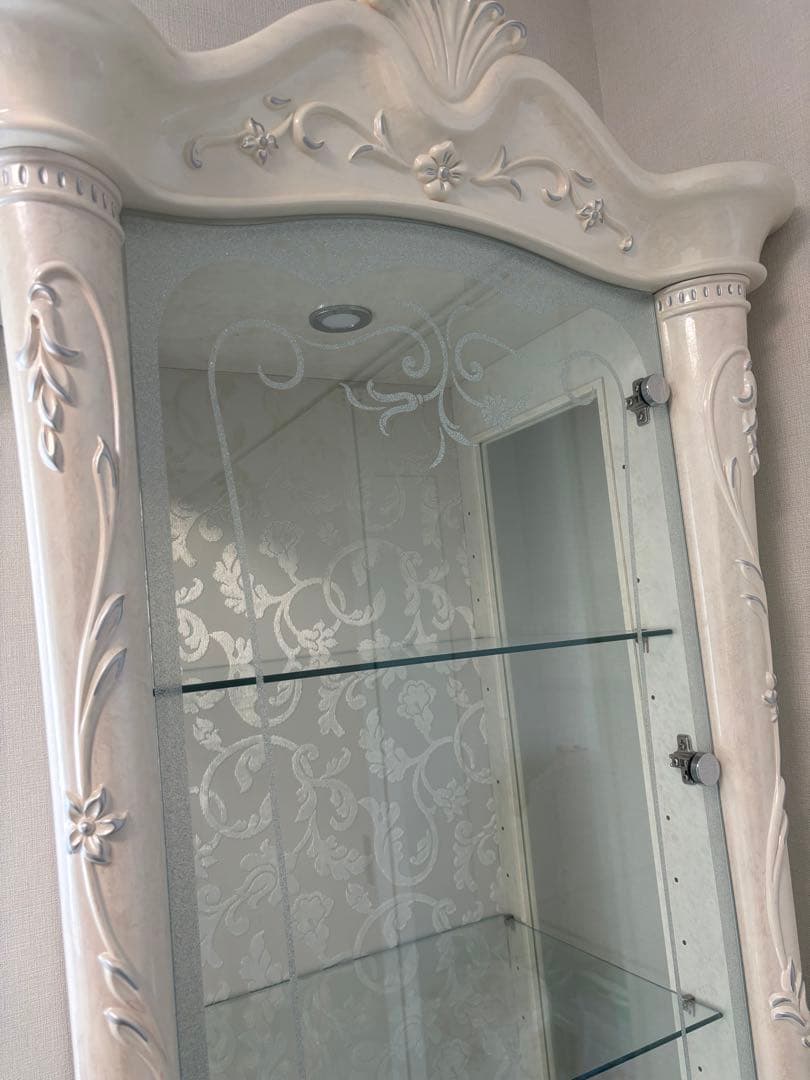 サルタレッリジュリエッタ　キャビネット