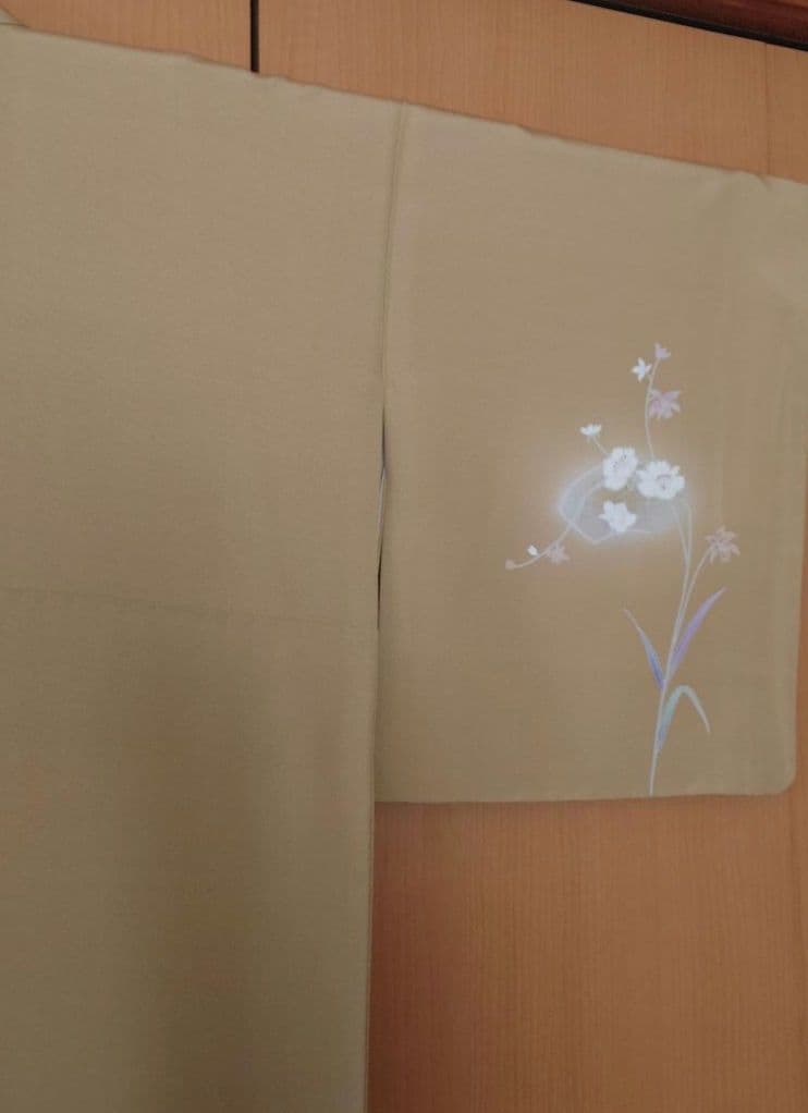 【美品】付下げフルセット　正絹　袷　草花文様　駒刺繍　お太鼓柄袋帯