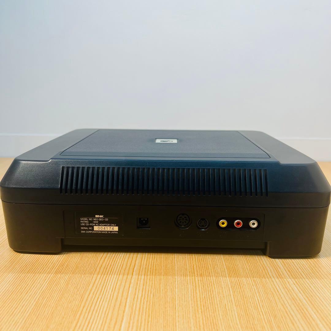ネオジオCD 本体 フロントローディング NEOGEO SNK
