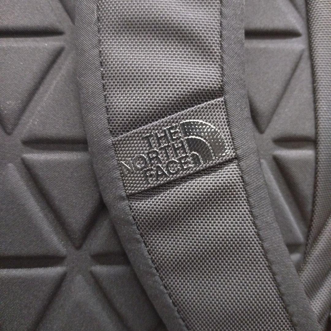 ザノースフェイスShuttle Daypack 24L黒 NM82330美品