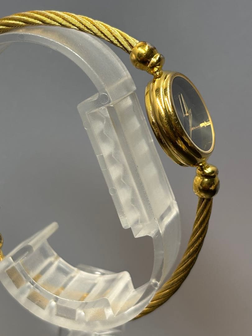 【稼働品】GUCCI時計 2700.2.L ブラック ゴールド グッチ バングル