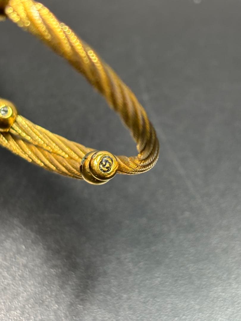 【稼働品】GUCCI時計 2700.2.L ブラック ゴールド グッチ バングル