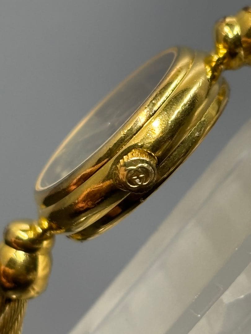 【稼働品】GUCCI時計 2700.2.L ブラック ゴールド グッチ バングル