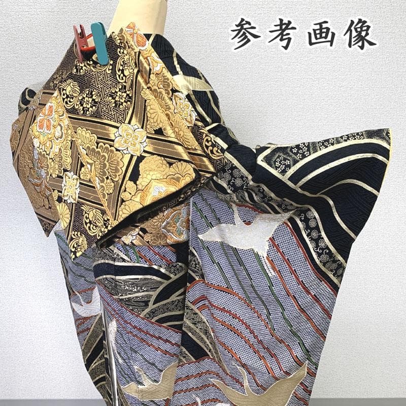508z12.507u9 〇古典柄 振袖 金駒刺繍 金彩 地紋 鶴 波〇美品