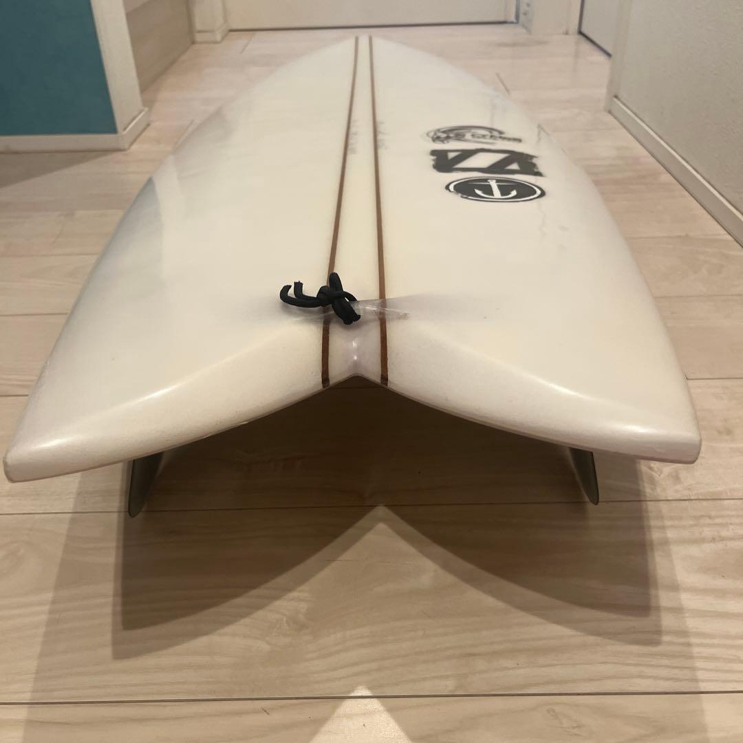 ゼブラサーフボード ツインフィッシュ　バンブルビー　5'10