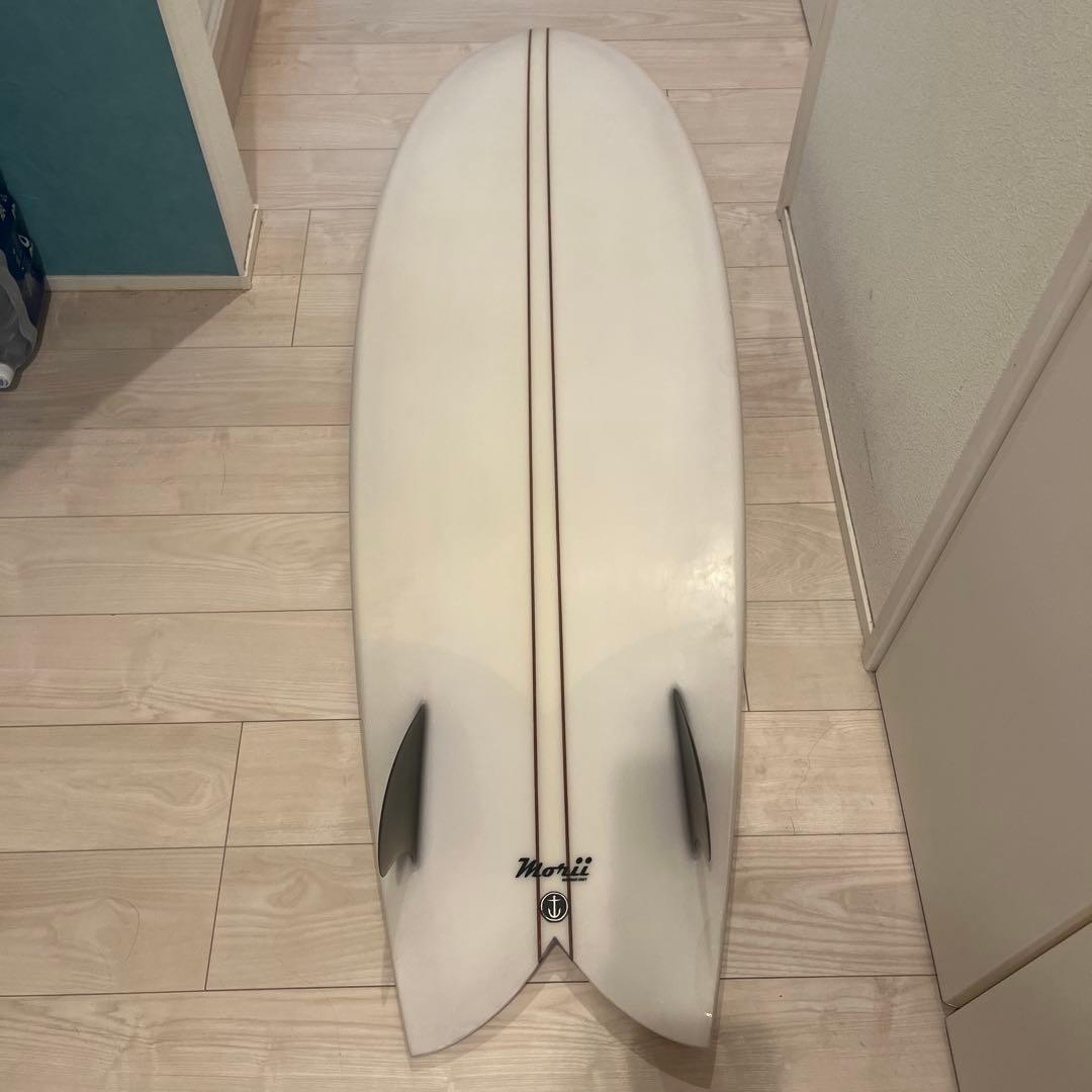 ゼブラサーフボード ツインフィッシュ　バンブルビー　5'10